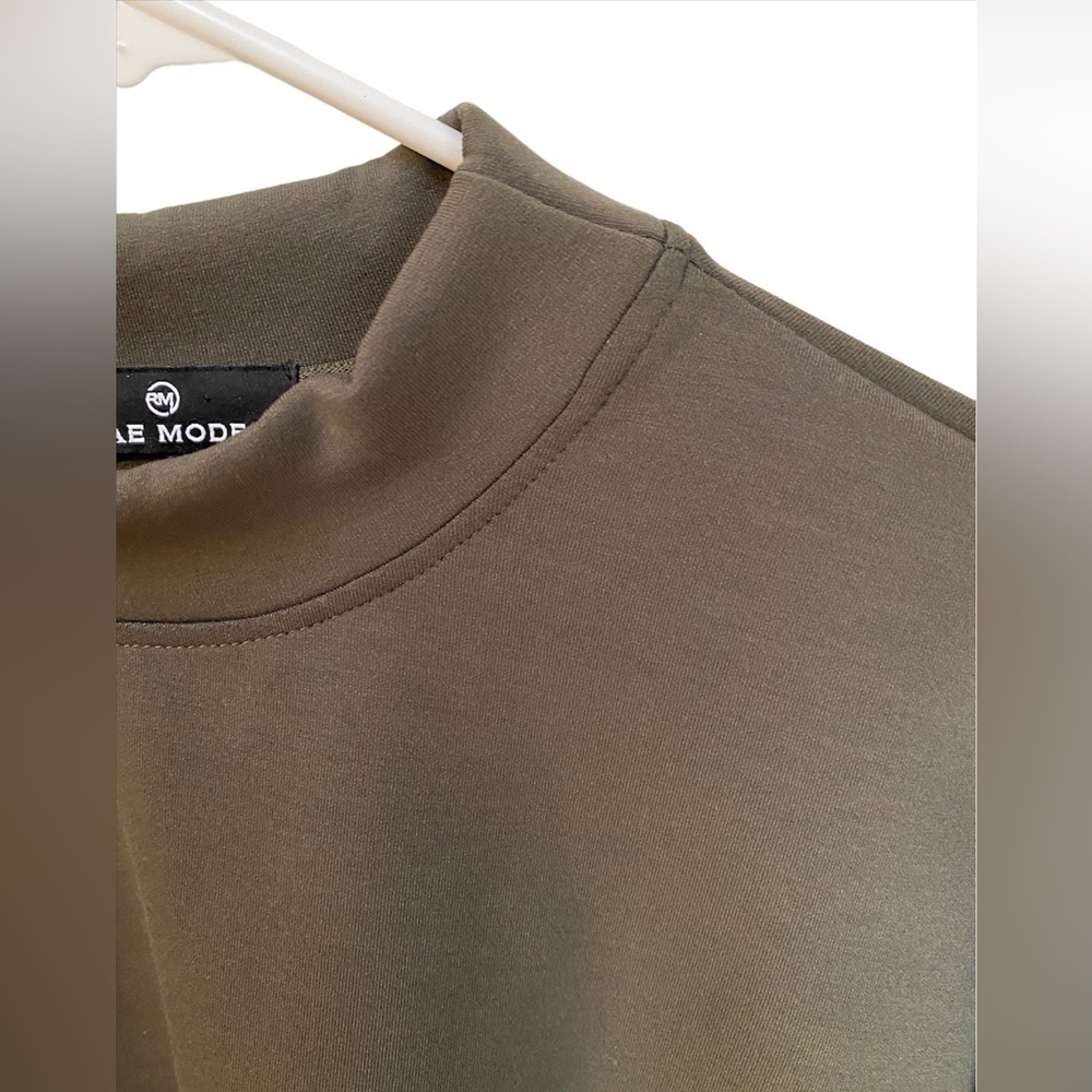 𝅺mens RaeMode sweater - Picture 4 of 4